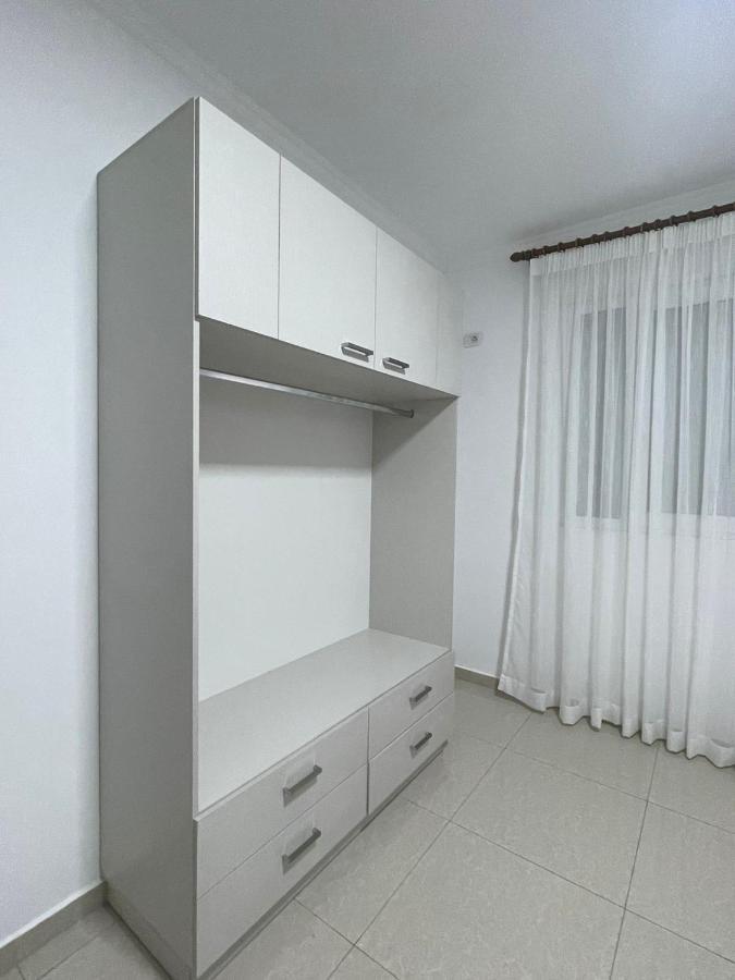 Kraal Apartments Vlorë Exterior foto