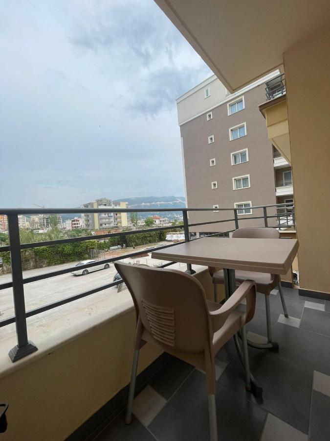 Kraal Apartments Vlorë Exterior foto